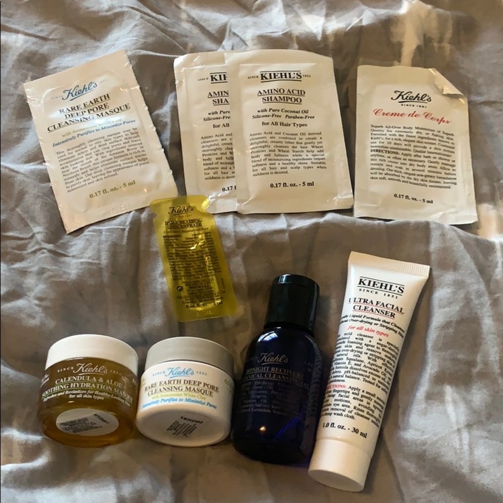 Kiehls sample bundle